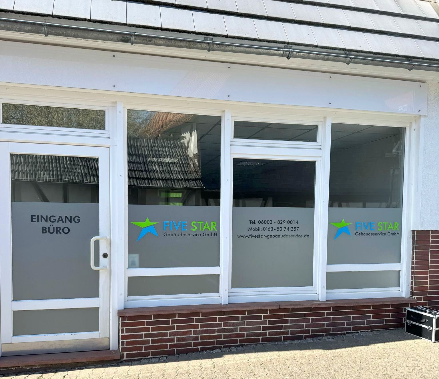 Five Star | Schützenrain 2 | 61191 Rosbach vor der Höhe Five Star | Schützenrain 2 | 61191 Rosbach vor der Höhe