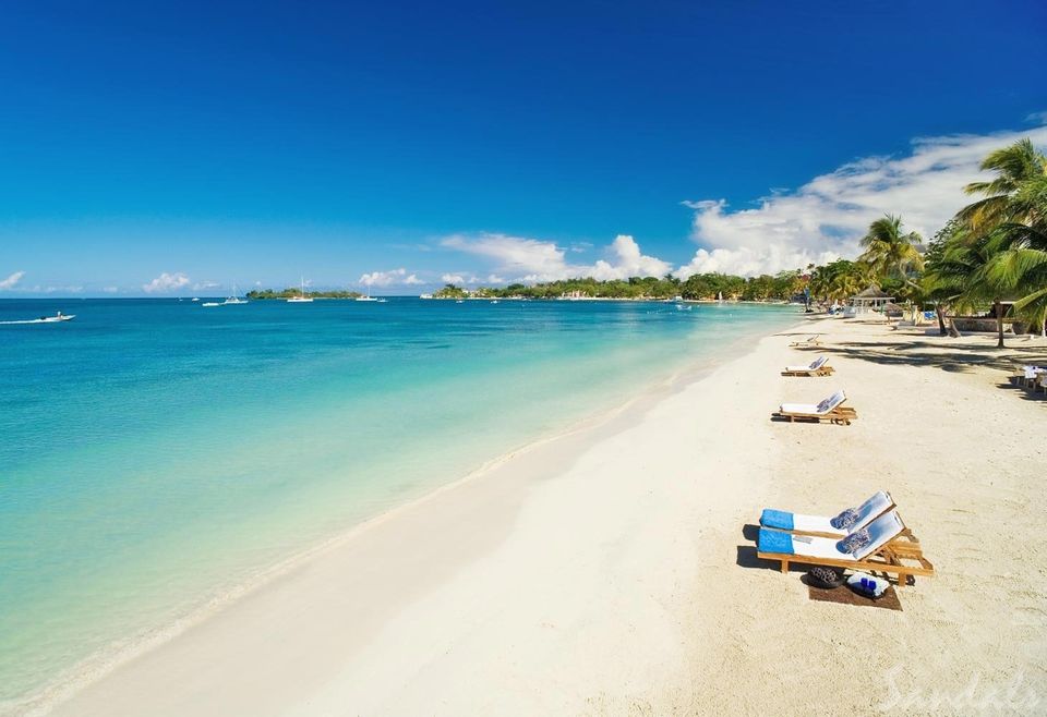 Sandals Negril all inclusive adults only luxury resort