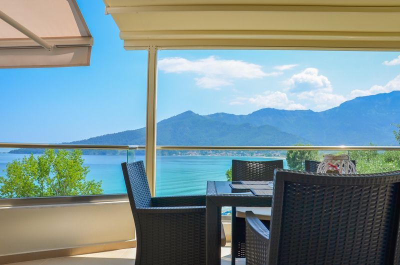 private luxury villas greece