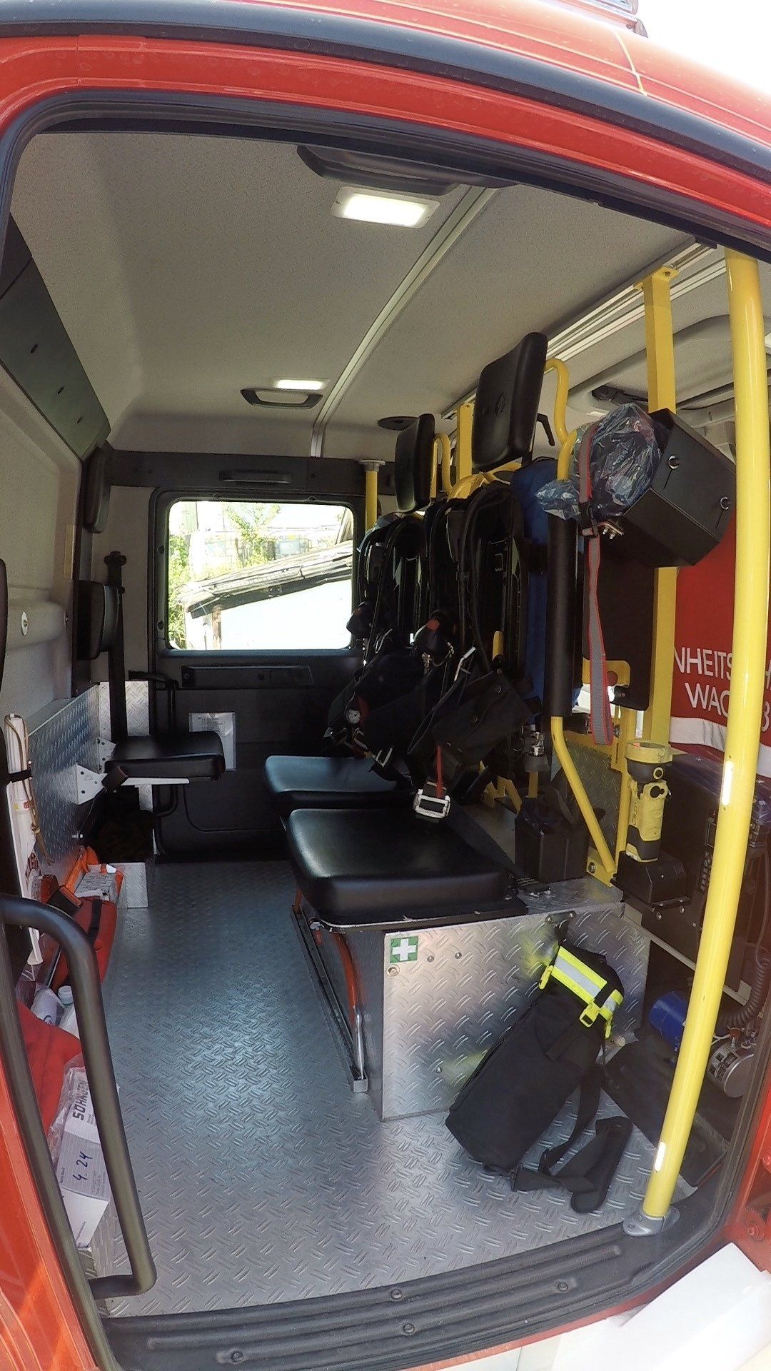 Mannschaftsraum MLF 03/44-01 FF Hilgert