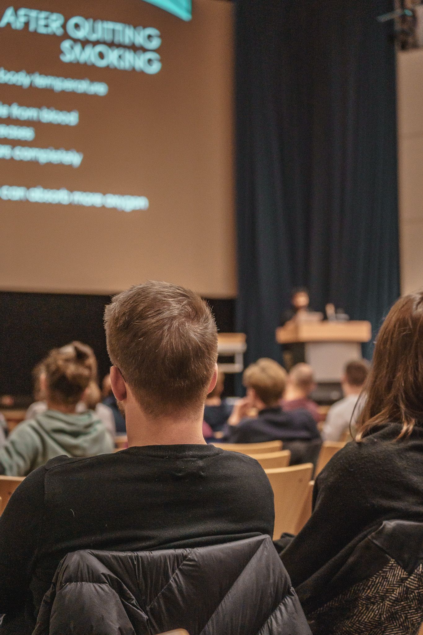 Publikumsfoto bei der PowerPoint Karaoke von Fotograf Hannes Schmidt in Aachen