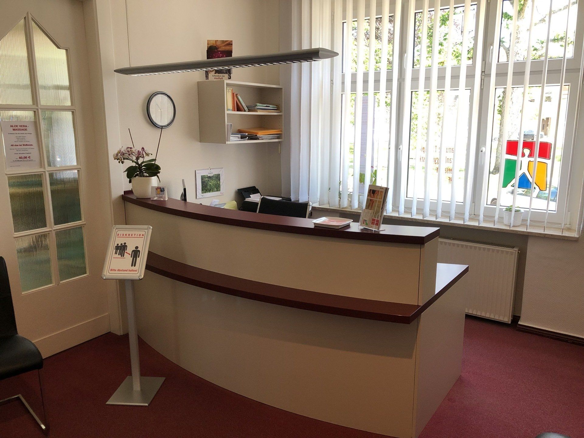 Empfangsbereich Empfangsbereich unserer Praxis