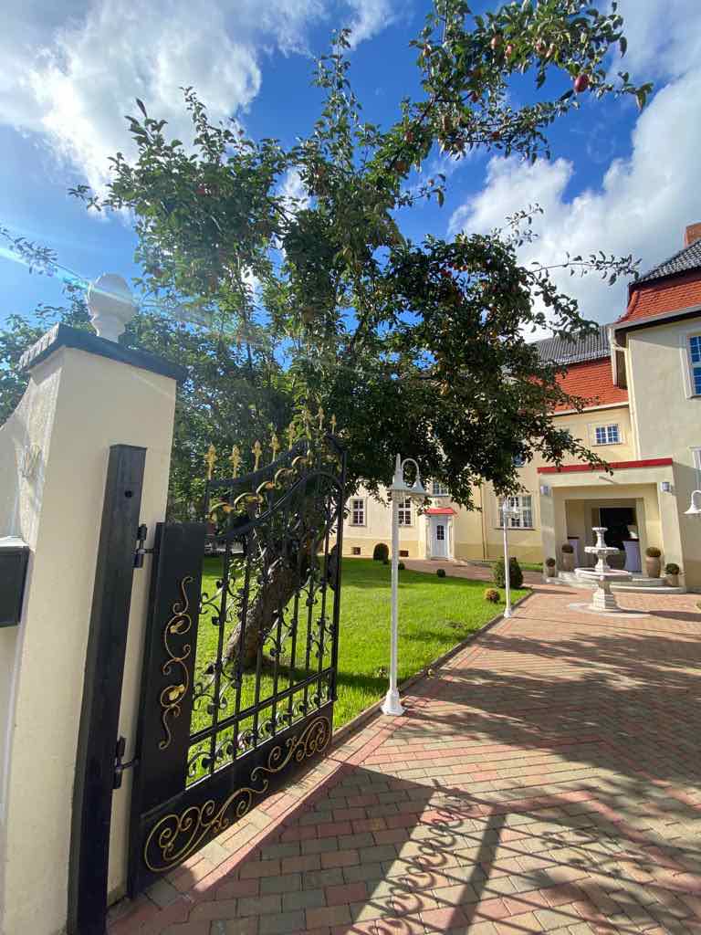 Villa D´Aragon, Gera, Hochzeiten, Fester, Seminare, Konzerte, Abiball,, Events, Hochzeitsauto