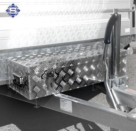 Deichselboxen / Stauboxen sind die ideale Lösung für den Platz auf der Deichsel, auch für Caravan & Wohnwagen sehr gut geeignet