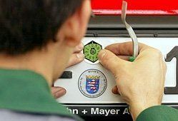 HU/AU & Abgasuntersuchung – Wir führen die Haupt- und Abgasuntersuchung direkt vor Ort durch.