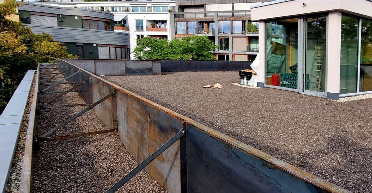 Module von TERENO: Konstruktionsdetail vor der Bepflanzung auf dem Dachgarten in Berlin.
