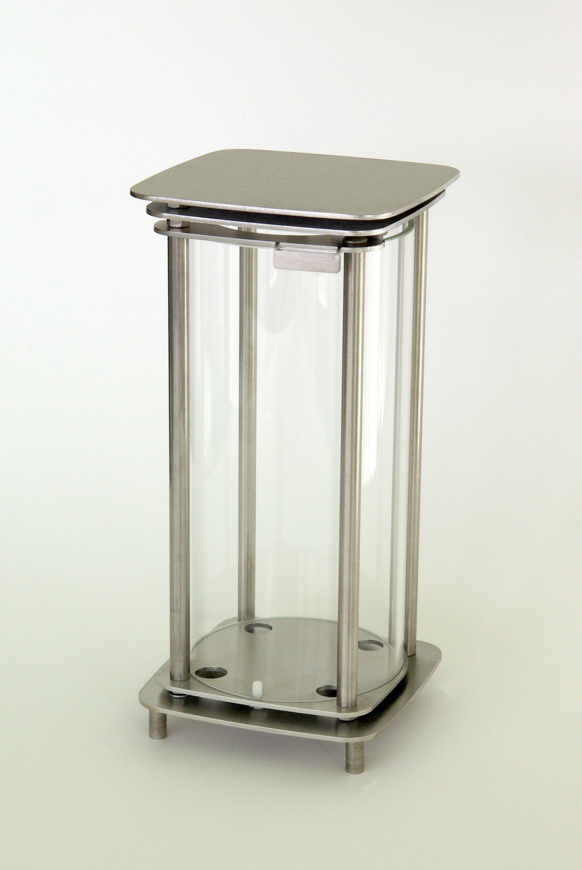 Grabschmuck und Grableuchten aus Edelstahl