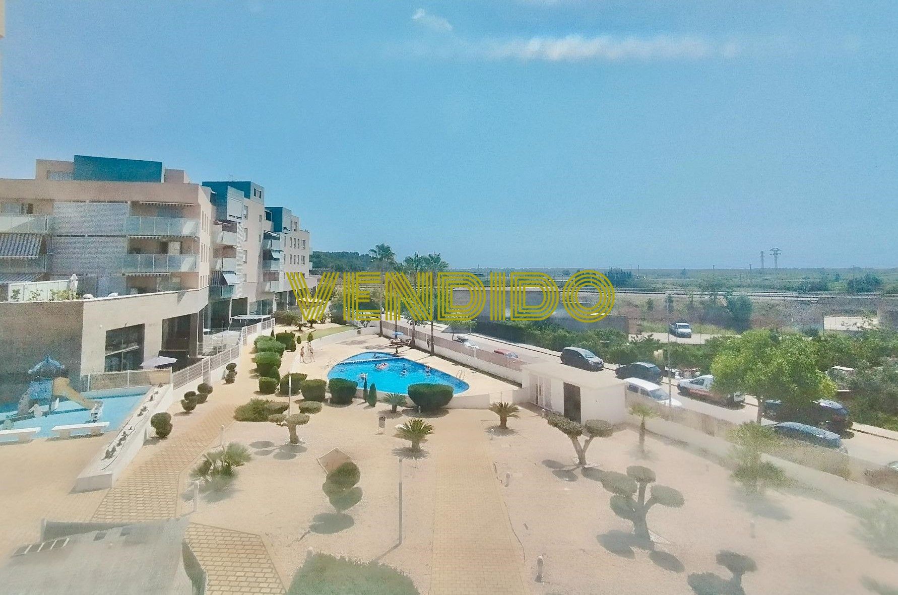 apartamento con terraza en almenara