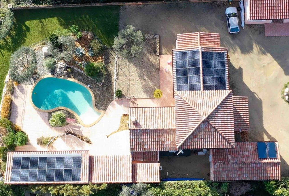 Installation-auto-consommation-panneaux-solaires-photovoltaique-Nimes