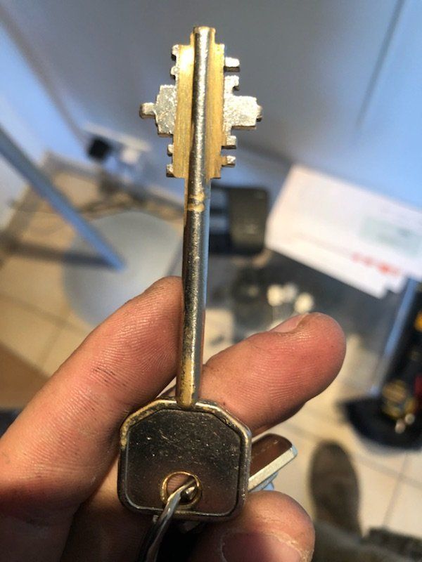 Voici à quoi ressemble une clef de serrure Dierre