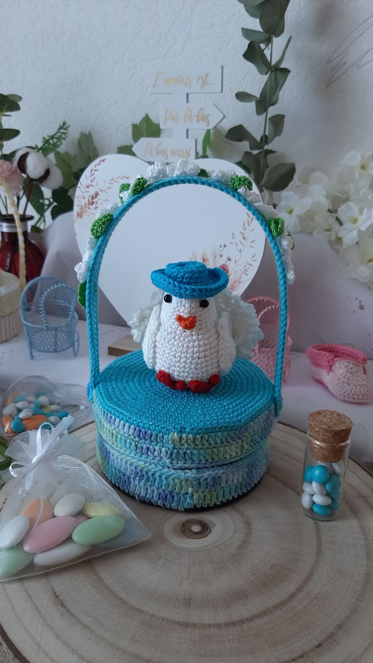 Colombe bleue à garnir, Colombe bleue à offrir pour la naissance, idée cadeau pour garçon, idée cadeau mariage ou baptême