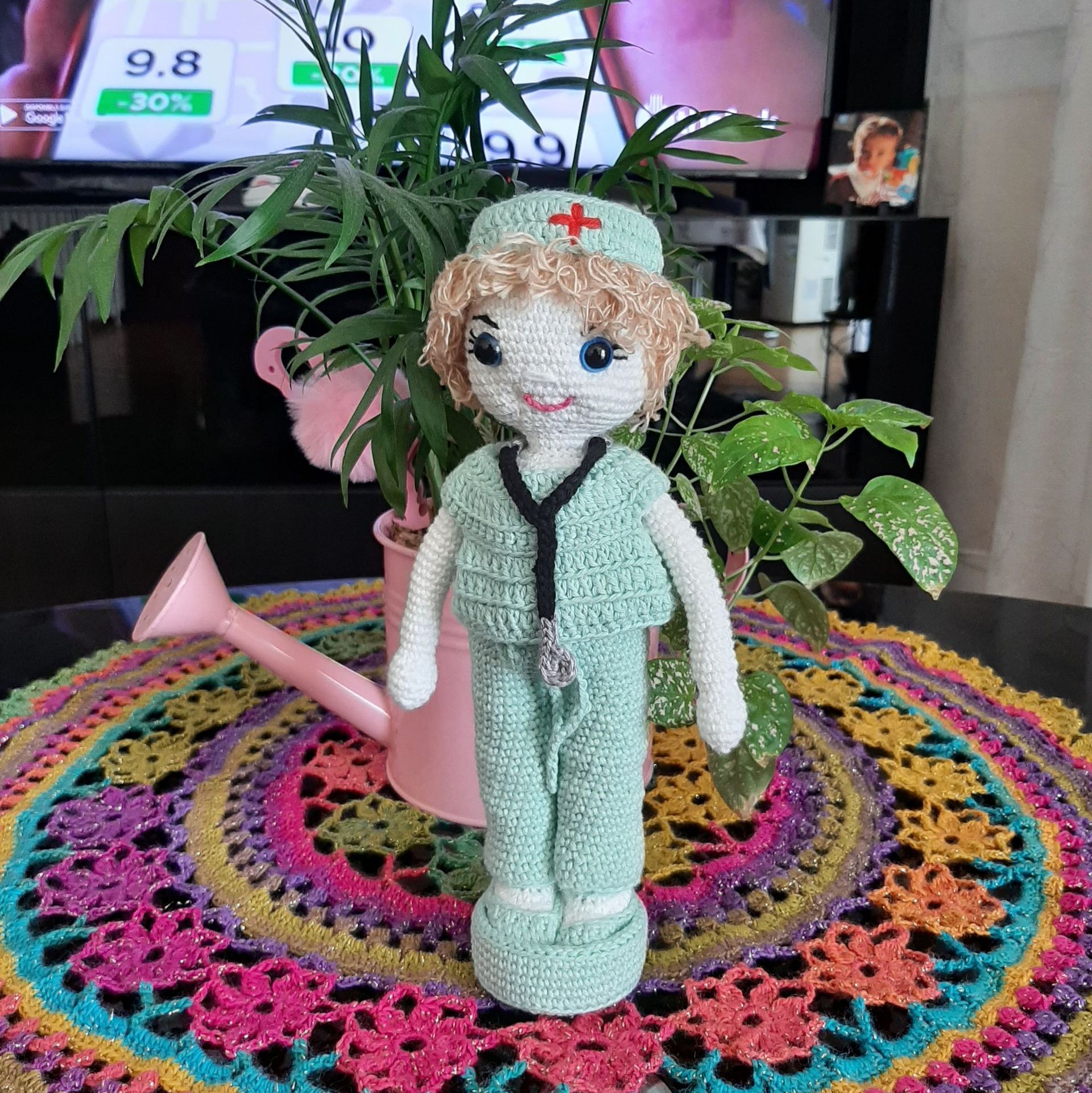 Brigitte l'infirmiere Poupée infirmière au crochet