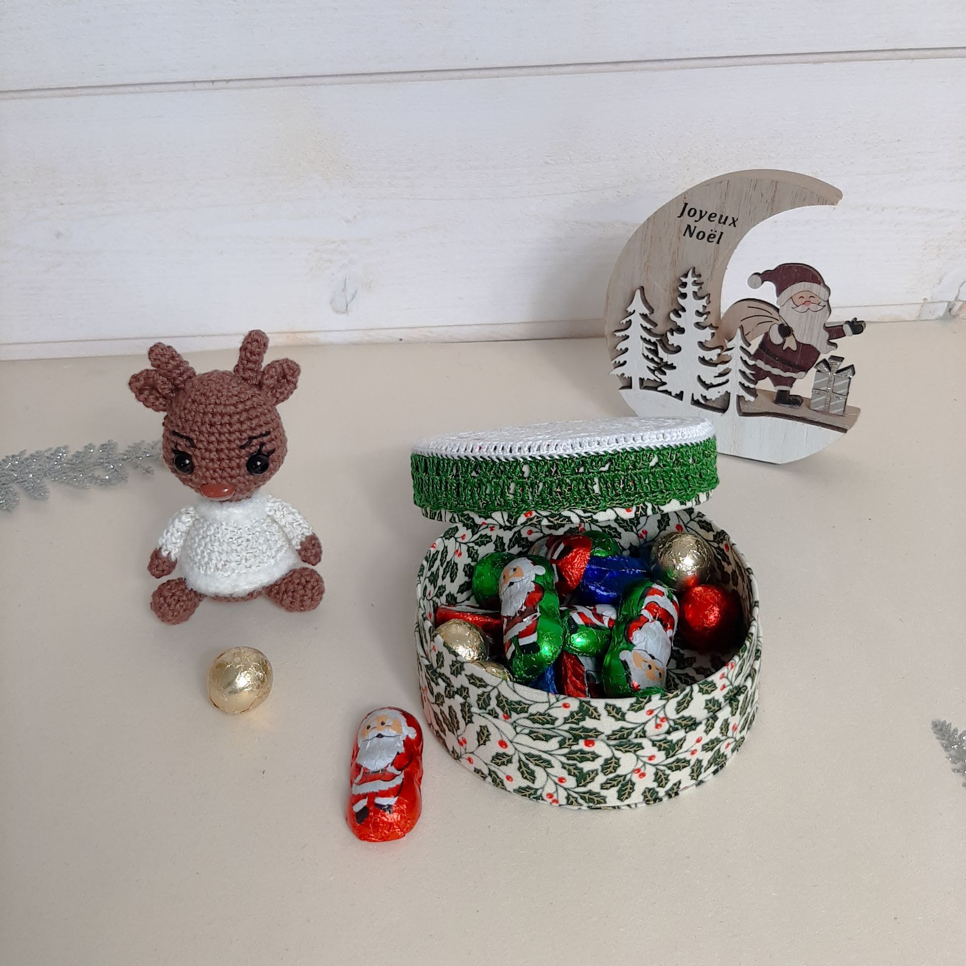 Découvrez l'amour inconditionnel du renne Cupidon pour chaque être vivant, ainsi que le pouvoir de tendresse qu'il apporte.