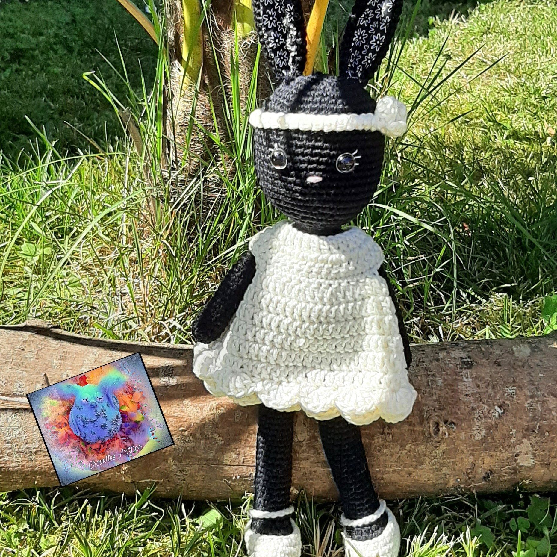 Lapin noir , doudou, jouet, panoplie, vetements de rechange, kit amigurumis, amigurumis, chouettesartdec.com, Chouettes ArtDec