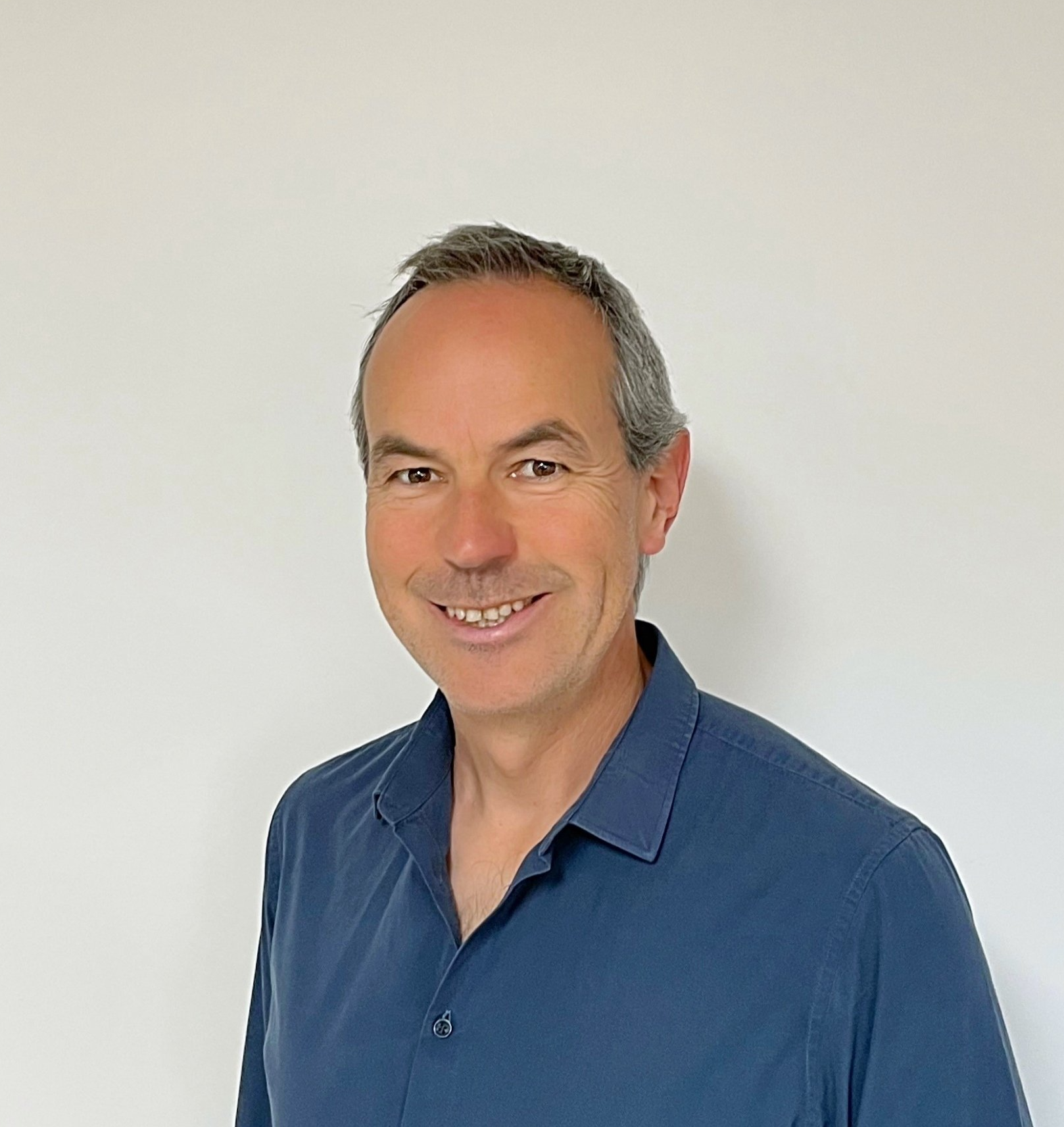 Peter Neumann Peter Neumann