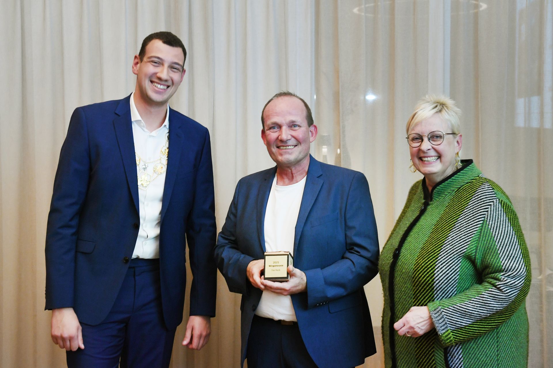 Preisübergabe (Foto ©Carsten Costard)