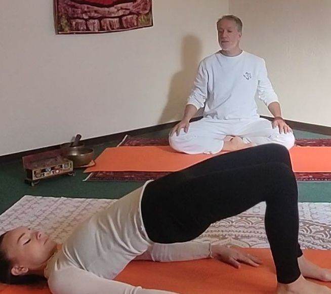 Percorsi individuali di yoga e yoga terapia, Alba e online