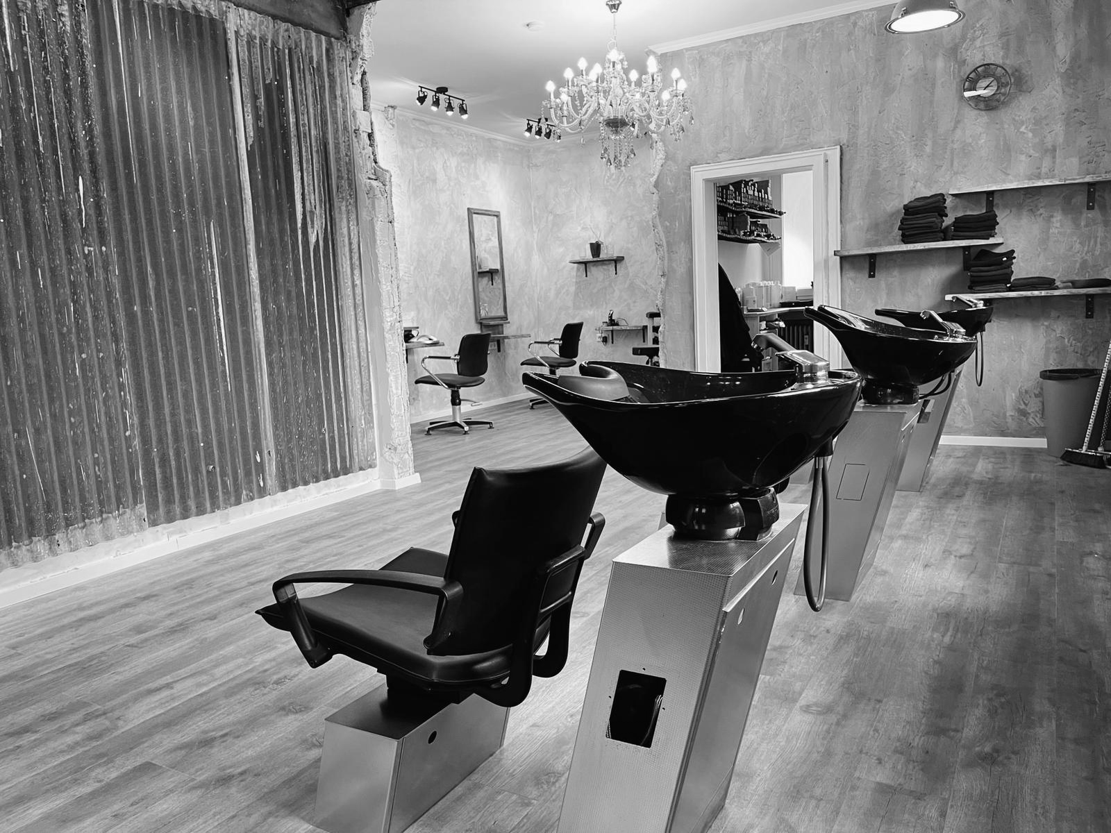 Haarschnitt, Herrenfrisur, Hochzeitsfrisur, Balayage, Olaplex, Haarverlängerung