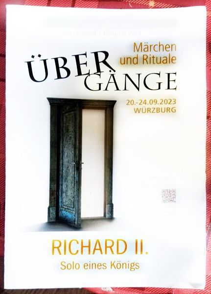 Programheft des Abendprogrammes, Richard II, Solo eines Königs, Foto: Programheft des Abendprogrammes, Richard II, Solo eines Königs; Foto ©Britta Ogasahara