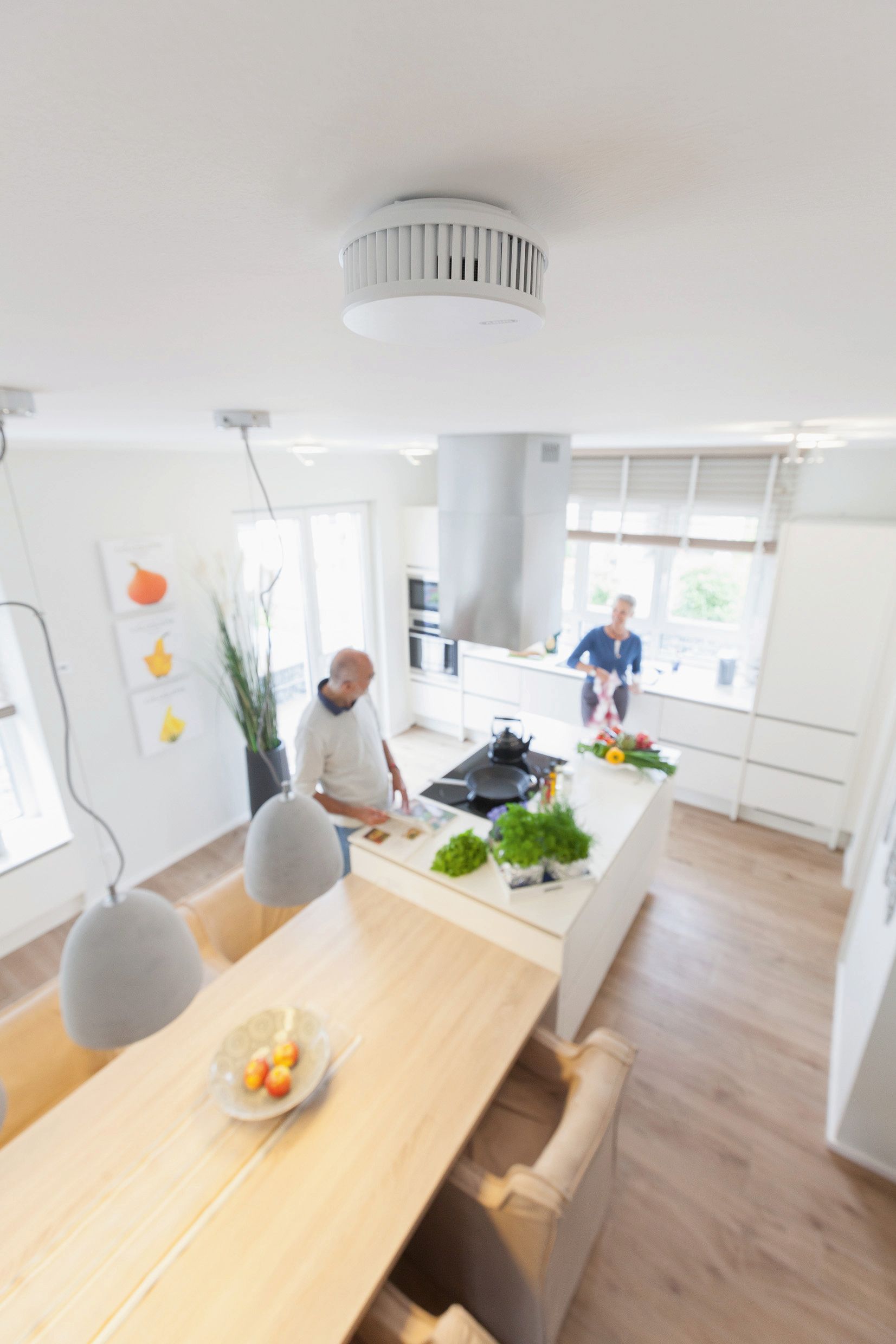 Zertifizierter Rauchwarnmelder an der Decke eines Hauses in Bremen-Huchting.