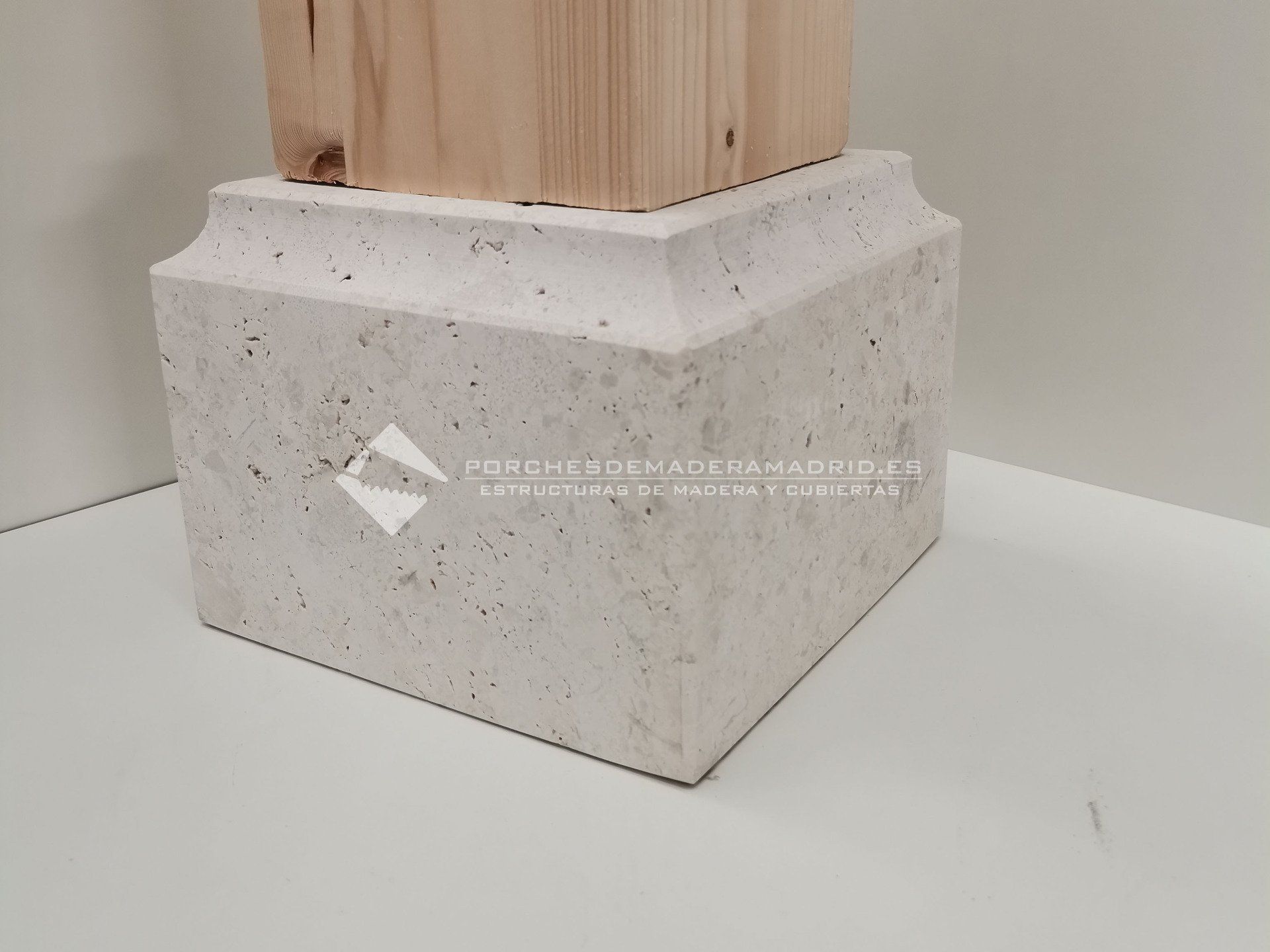 bases de piedra para porches de madera