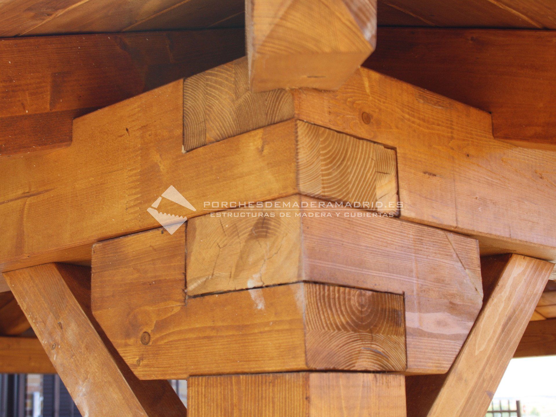 Cenadores de madera 4 aguas