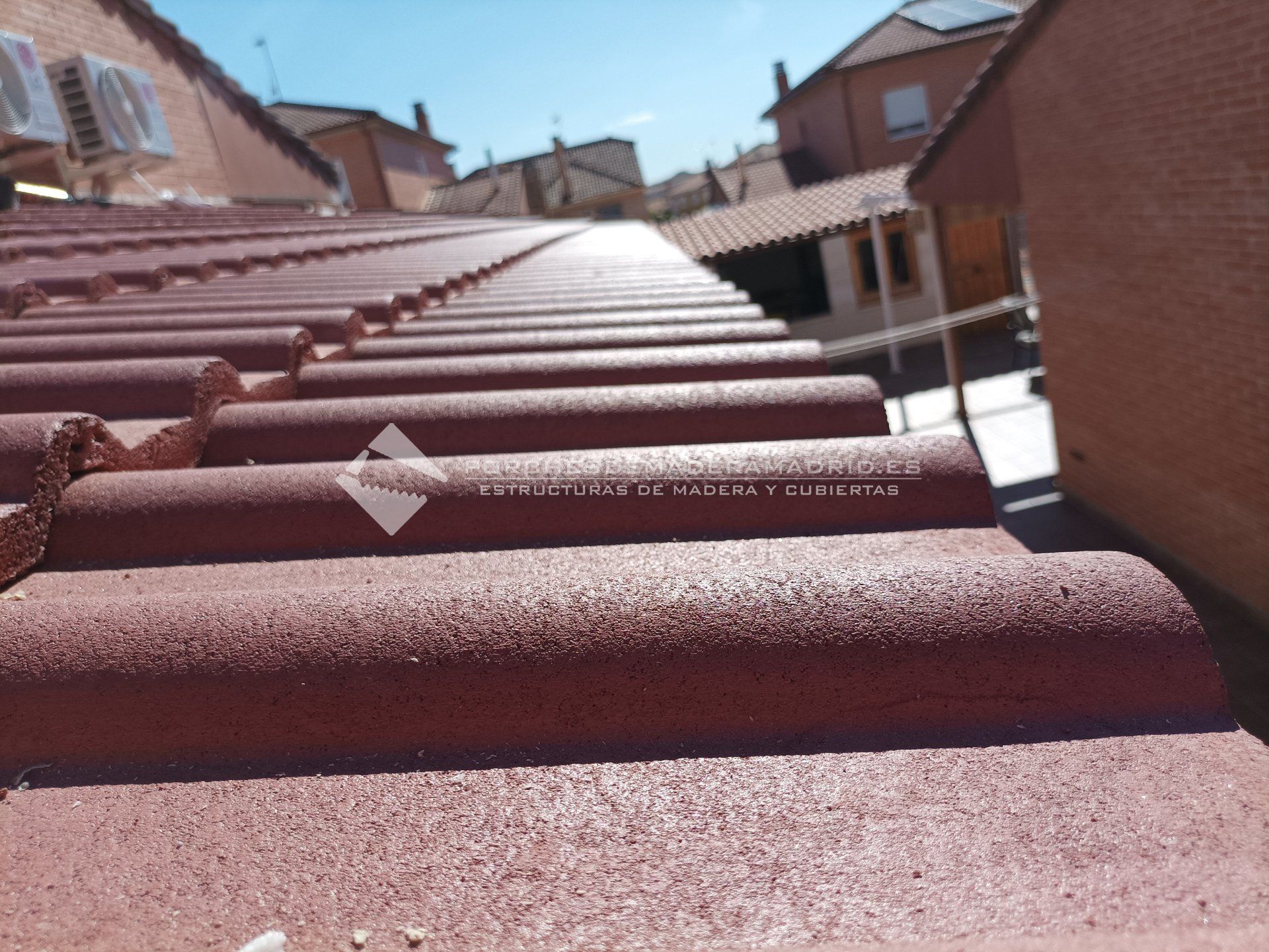 cubiertas con teja de hormigón en Madrid