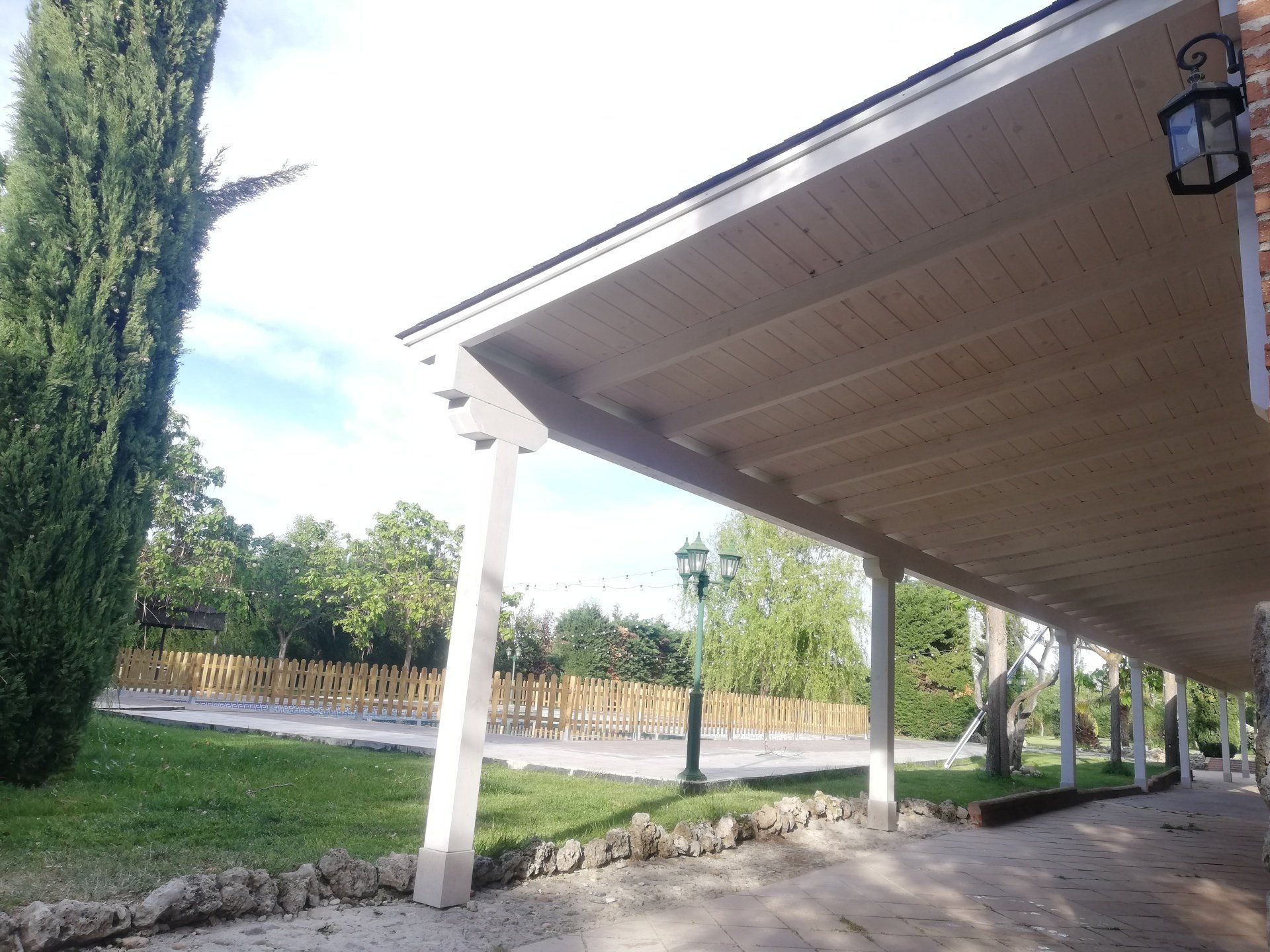 porches de madera en Madrid