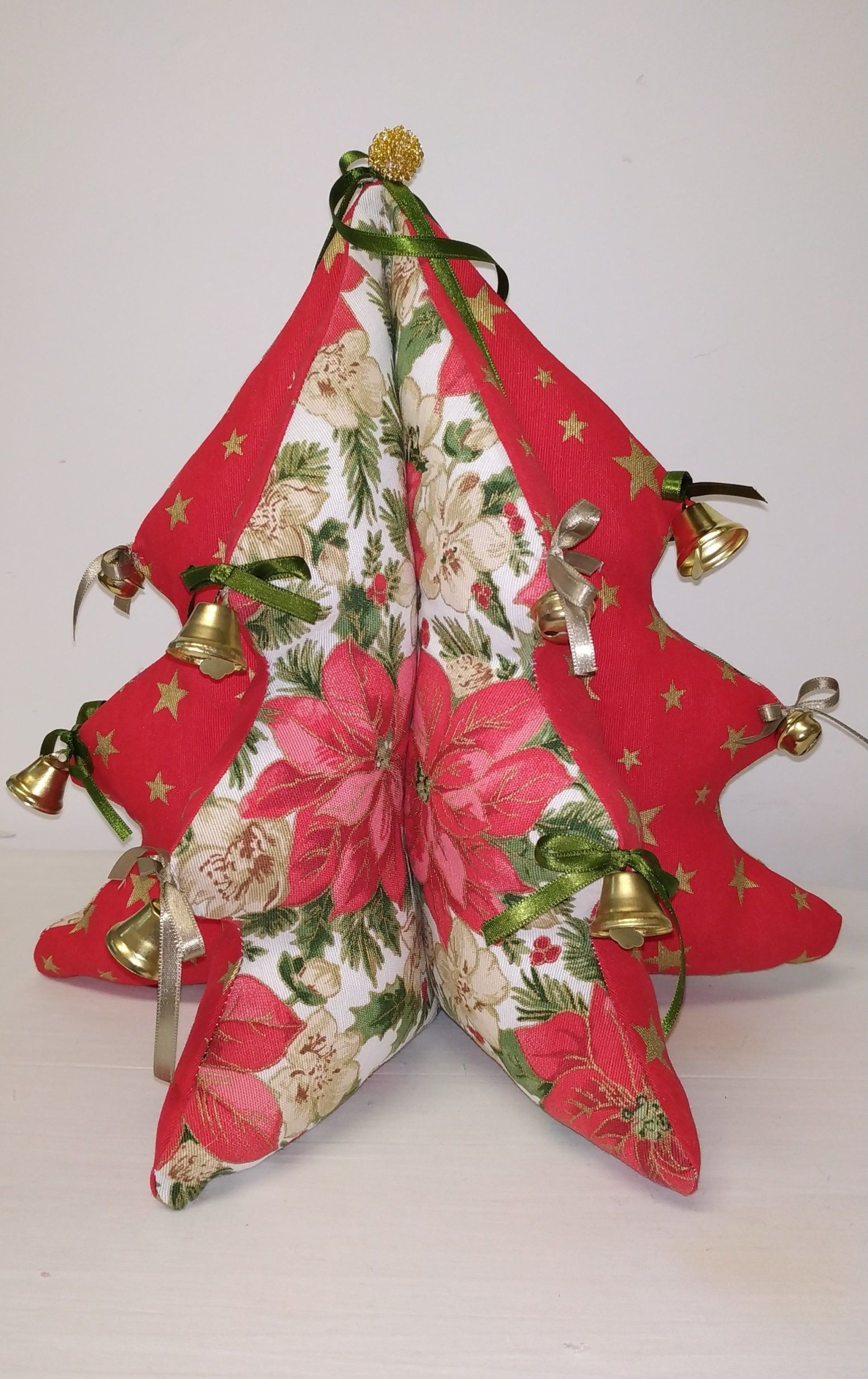 Puede ser de muchos tamaños y telas distintas.