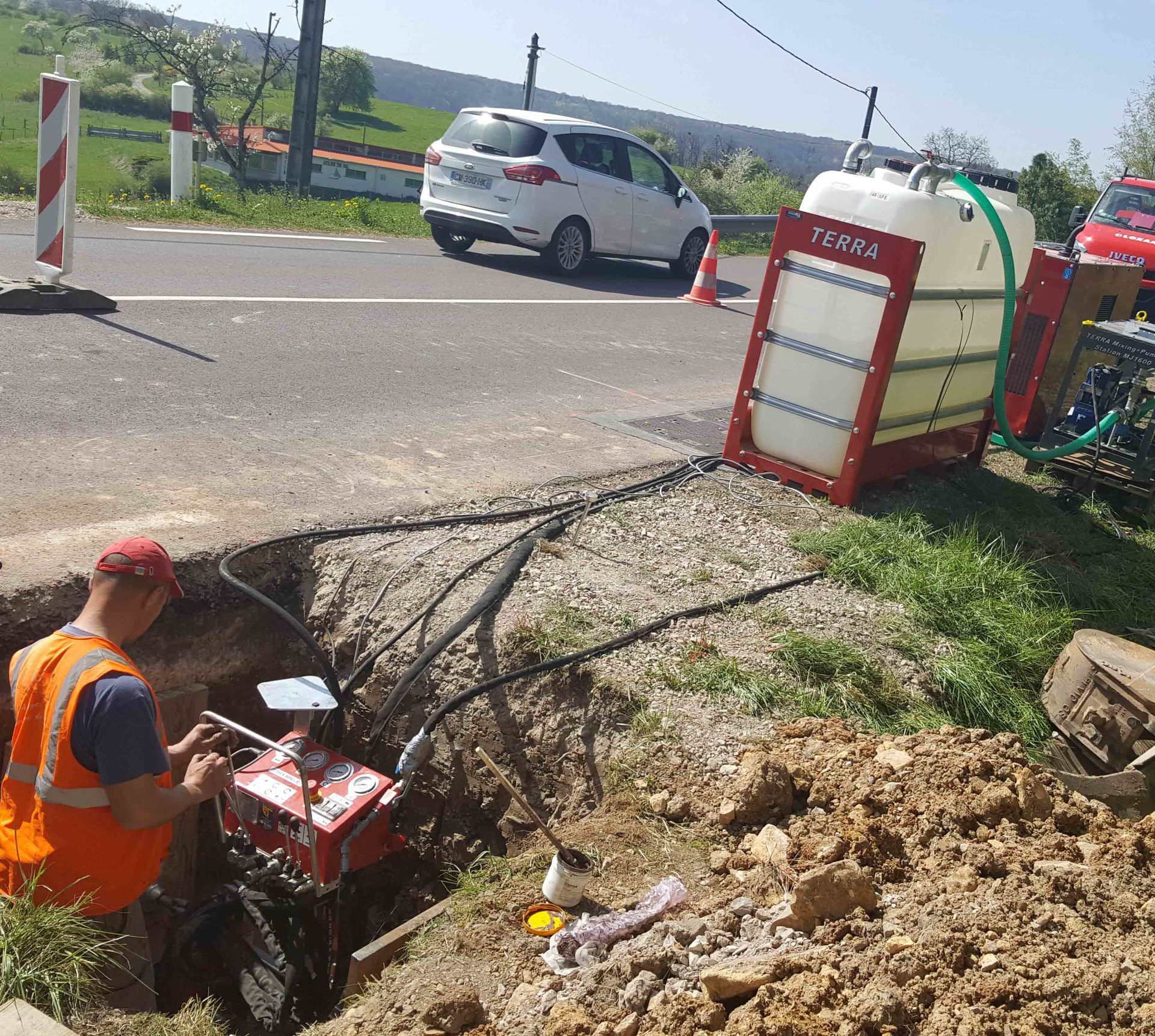 Forage Dirigé HDD de fond de fouille, foreuse horizontale dirigée HDD TERRA MINI-JET MJ1600 DR