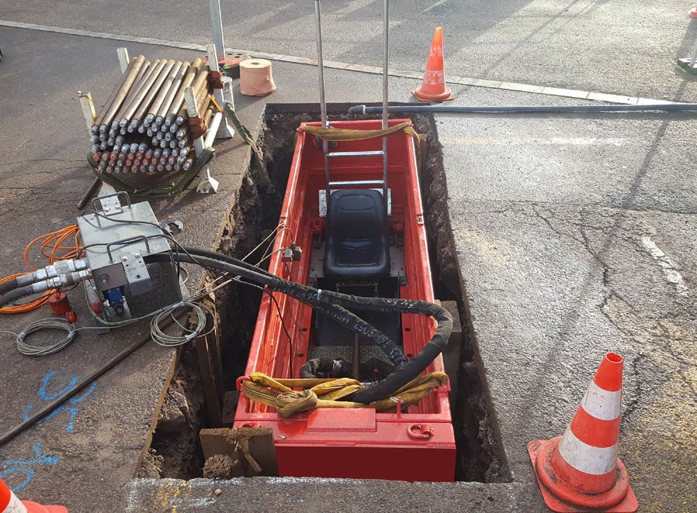 Machine de réhabilitation de canalisations par éclatement ou tubage, Éclateurs à barres TERRA-HYDROCRACK HC 600