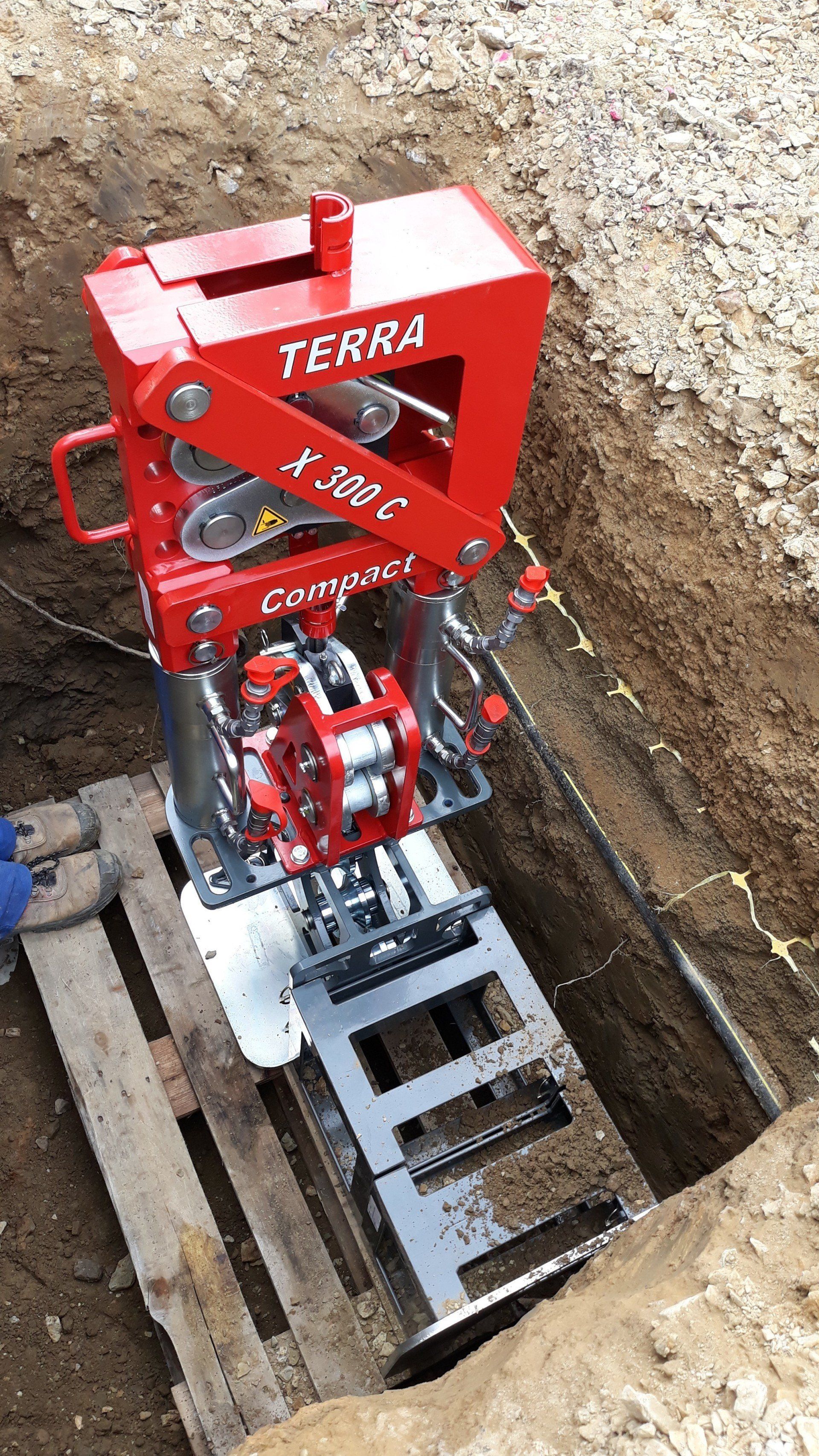 éclateur à câble TERRA-EXTRACTOR X 300