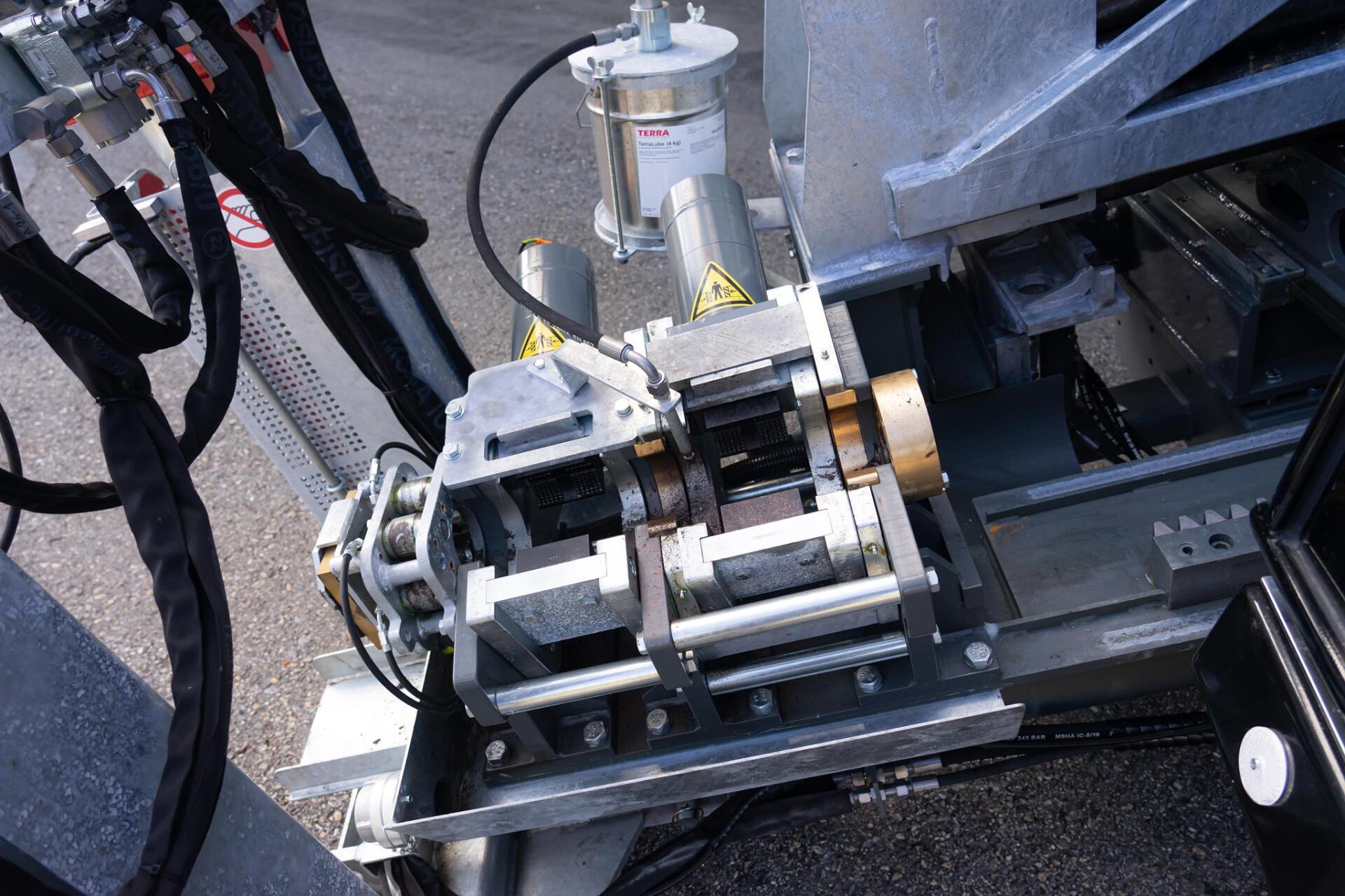 Forage Roche, TERRA-ROCK fluid rock drilling