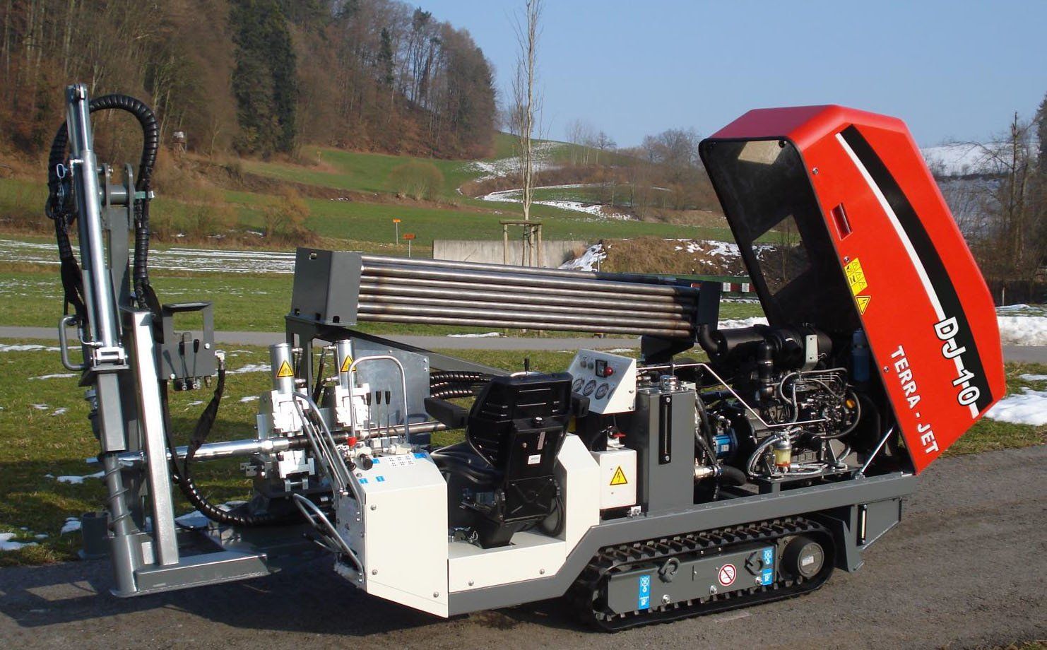 Foreuse Horizontale Dirigée HDD TERRA-JET DJ10