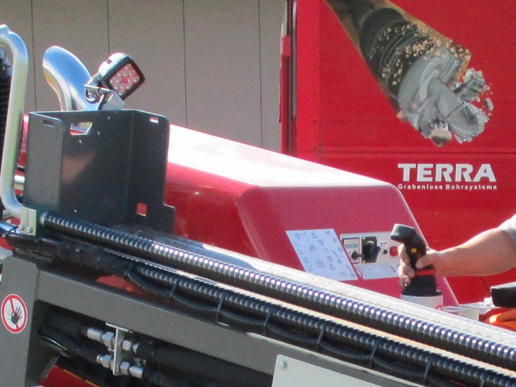 Foreuse Horizontale Dirigée HDD TERRA-JET DJ13 avec phares LED