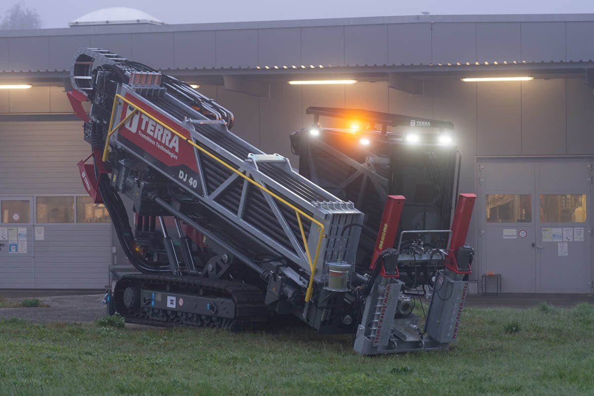 Foreuse Horizontale Dirigée HDD, TERRA-JET DJ23 rampe de forage oscillante