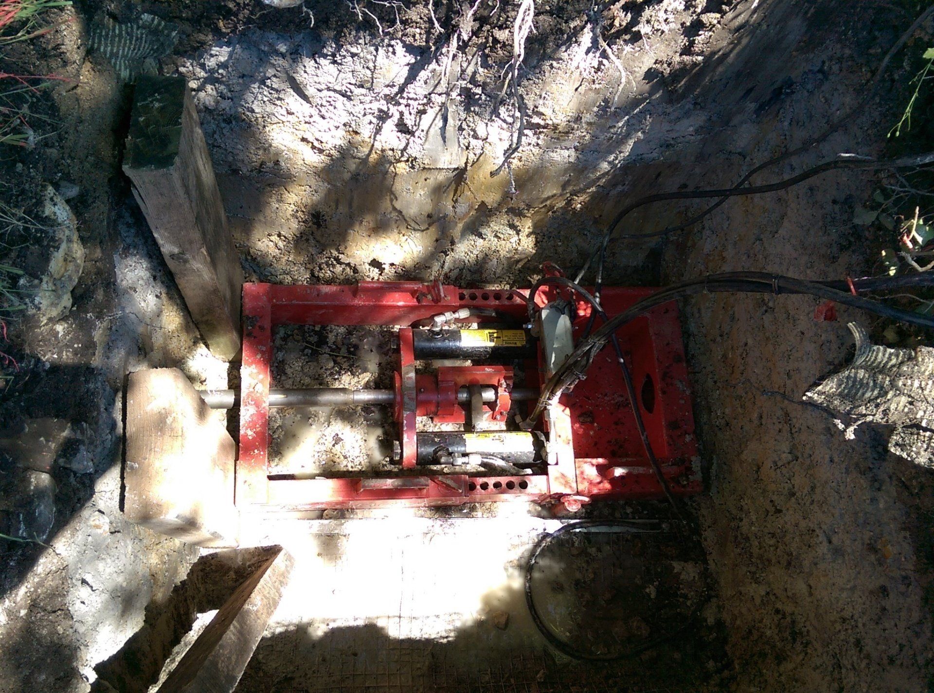 Fonçage horizontal dirigée avec le FONCEUR HORIZONTAL DIRIGÉ COMPACT TERRA-JACK 125