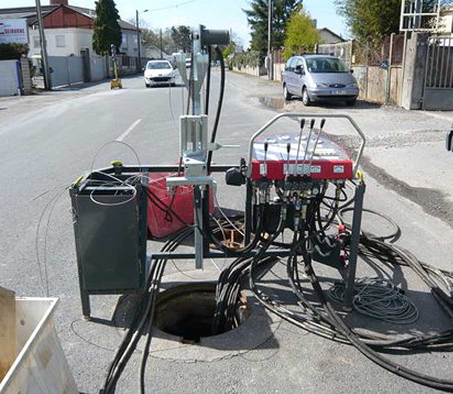 MINI-JET MJS1600 FOREUSE DIRIGÉE DE REGARDS