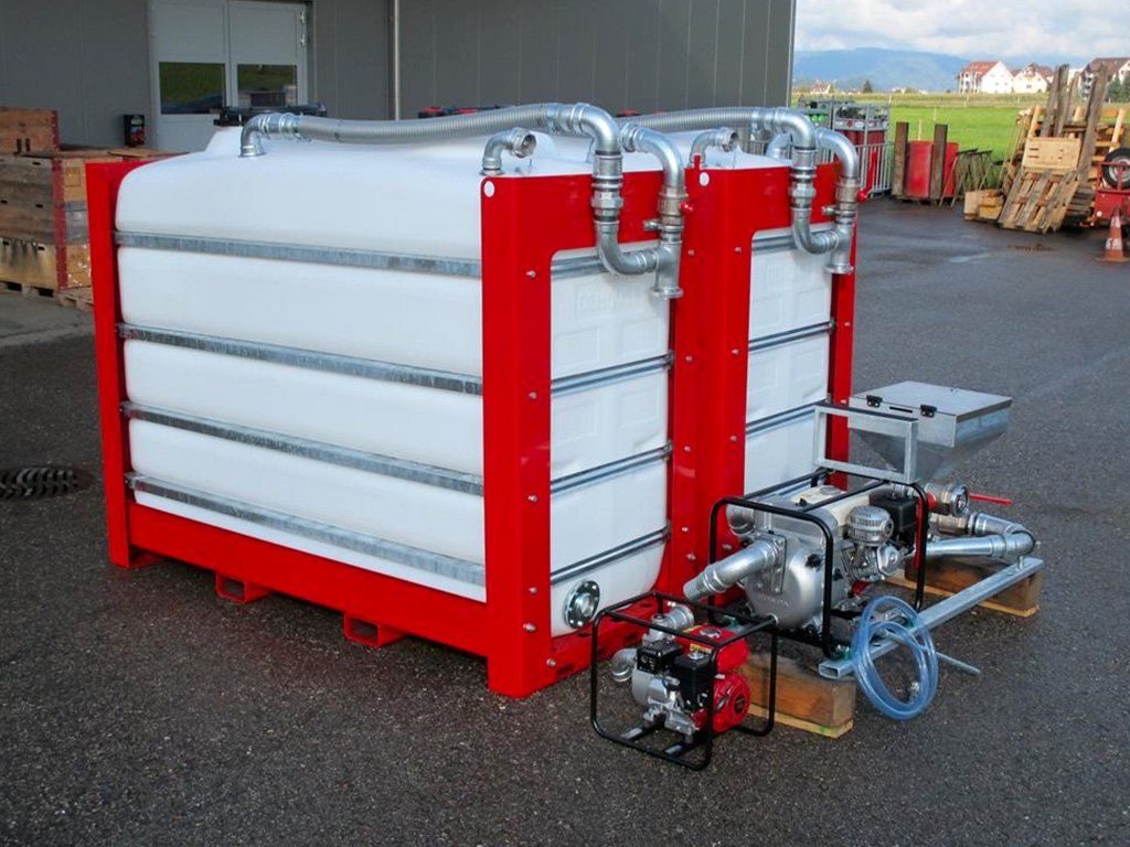 station de mélange de boue de forage HDD MS 1200 est équipée de 2 cuves de 4’000 litres