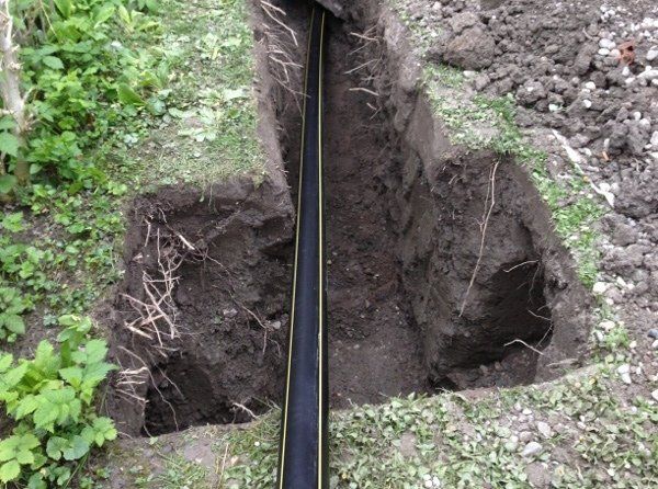 Fonçage horizontal dirigée avec le FONCEUR HORIZONTAL DIRIGÉ COMPACT TERRA-JACK 125