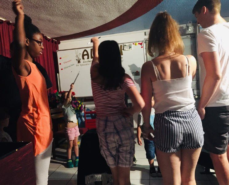 Unsere Projekte - Sankt Martin e.V. Aktion. Wir helfen Helfen - Frankenweg 109, 53604 Bad Honnef