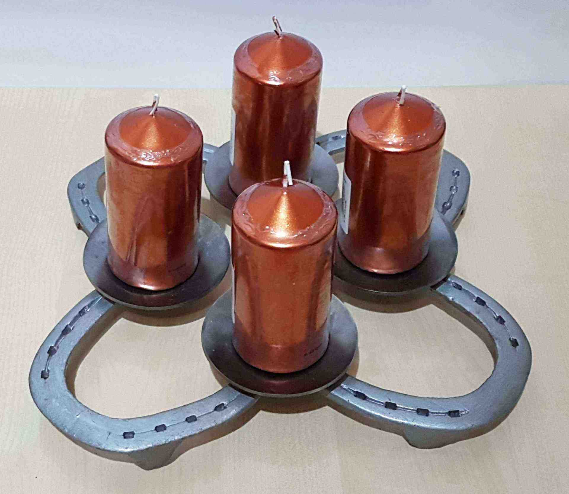 großer Kerzenständer aus alten Hufeisen Exklusives Lieblingsstück Unikat Handarbeit