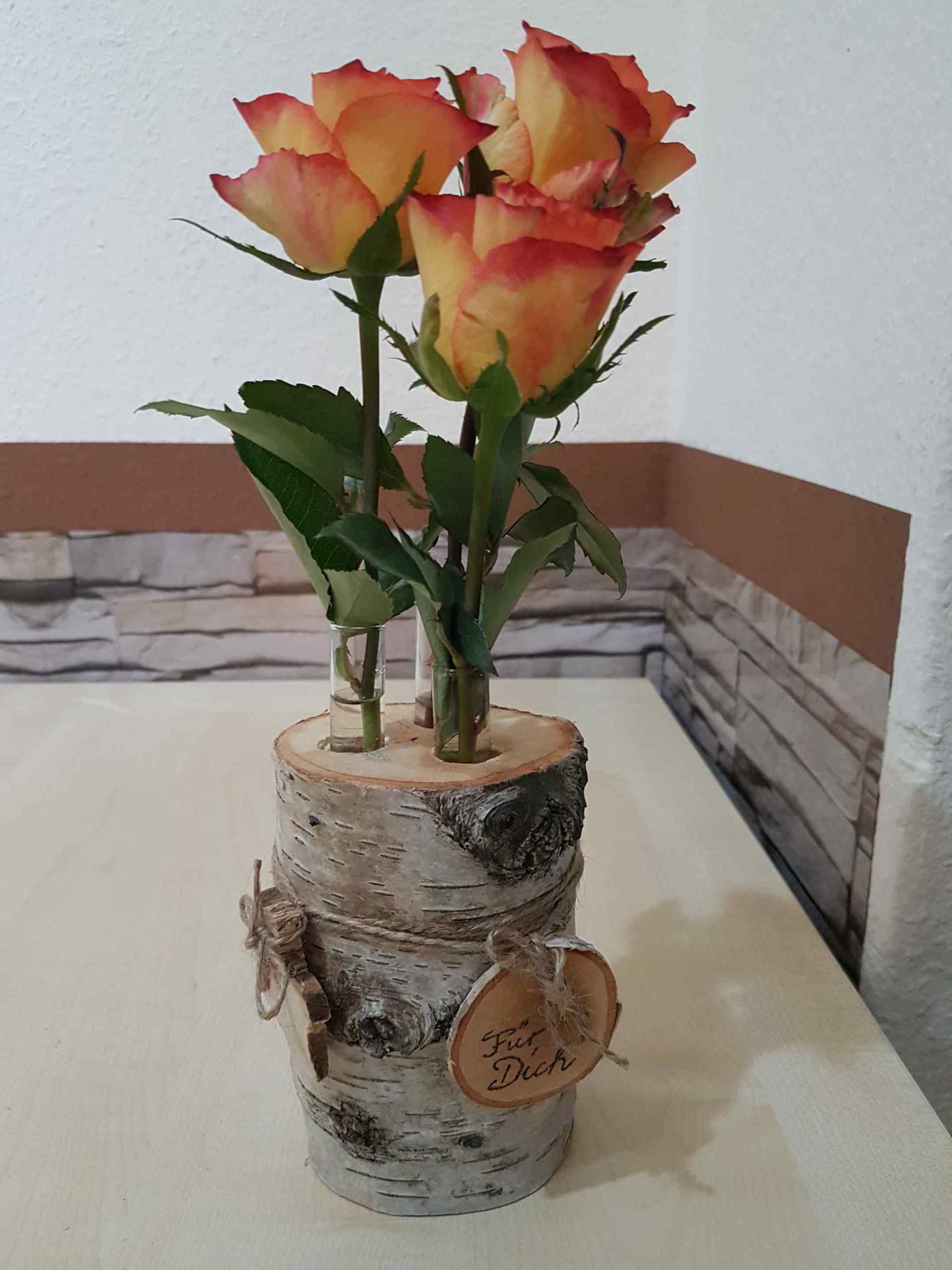 Holzvase mit Reagenzglas Birke natur Exklusives Lieblingsstück Unikat Handarbeit