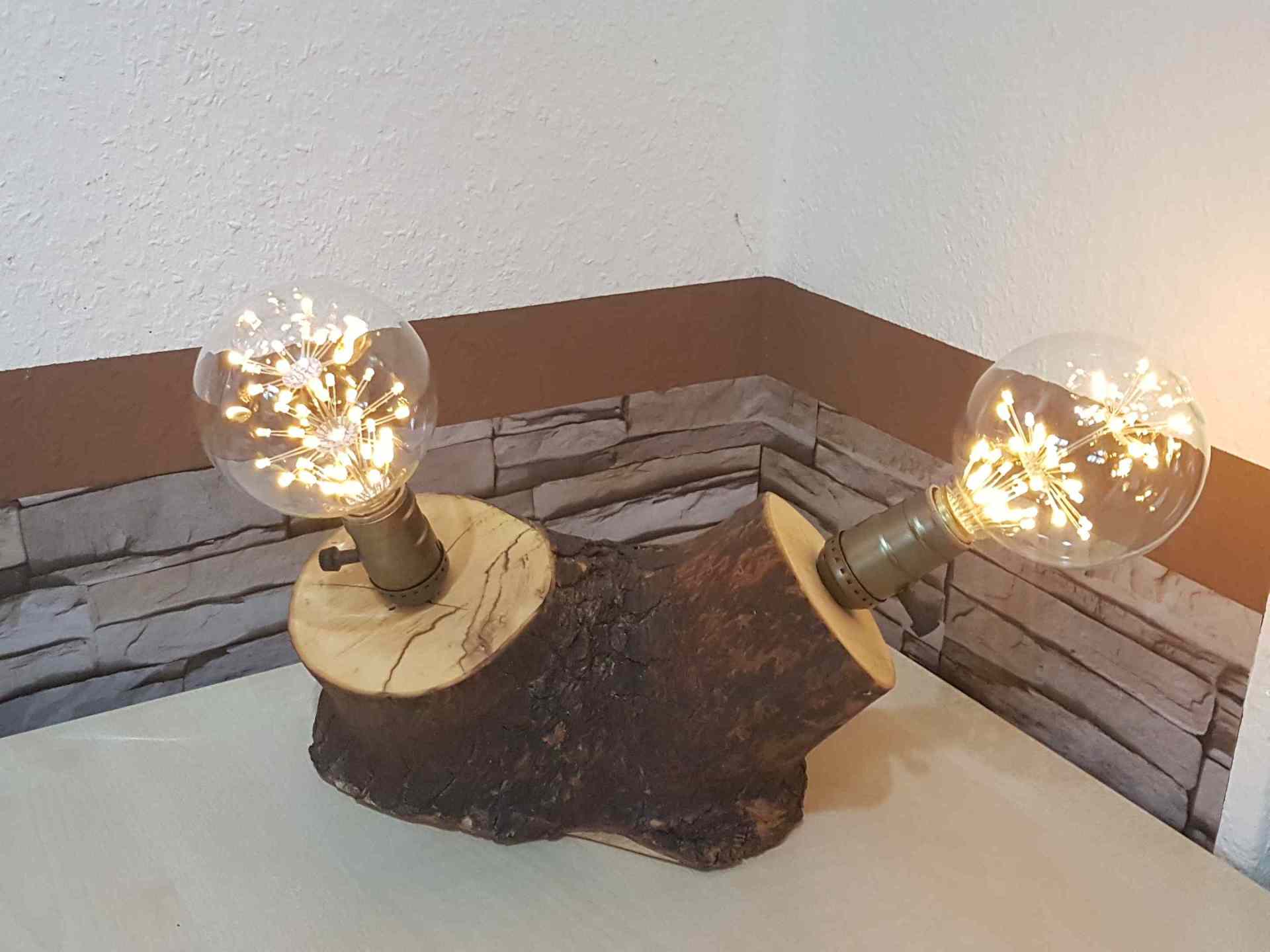 Tischlampe aus Lindenstamm Unikat Exklusives Lieblingsstück