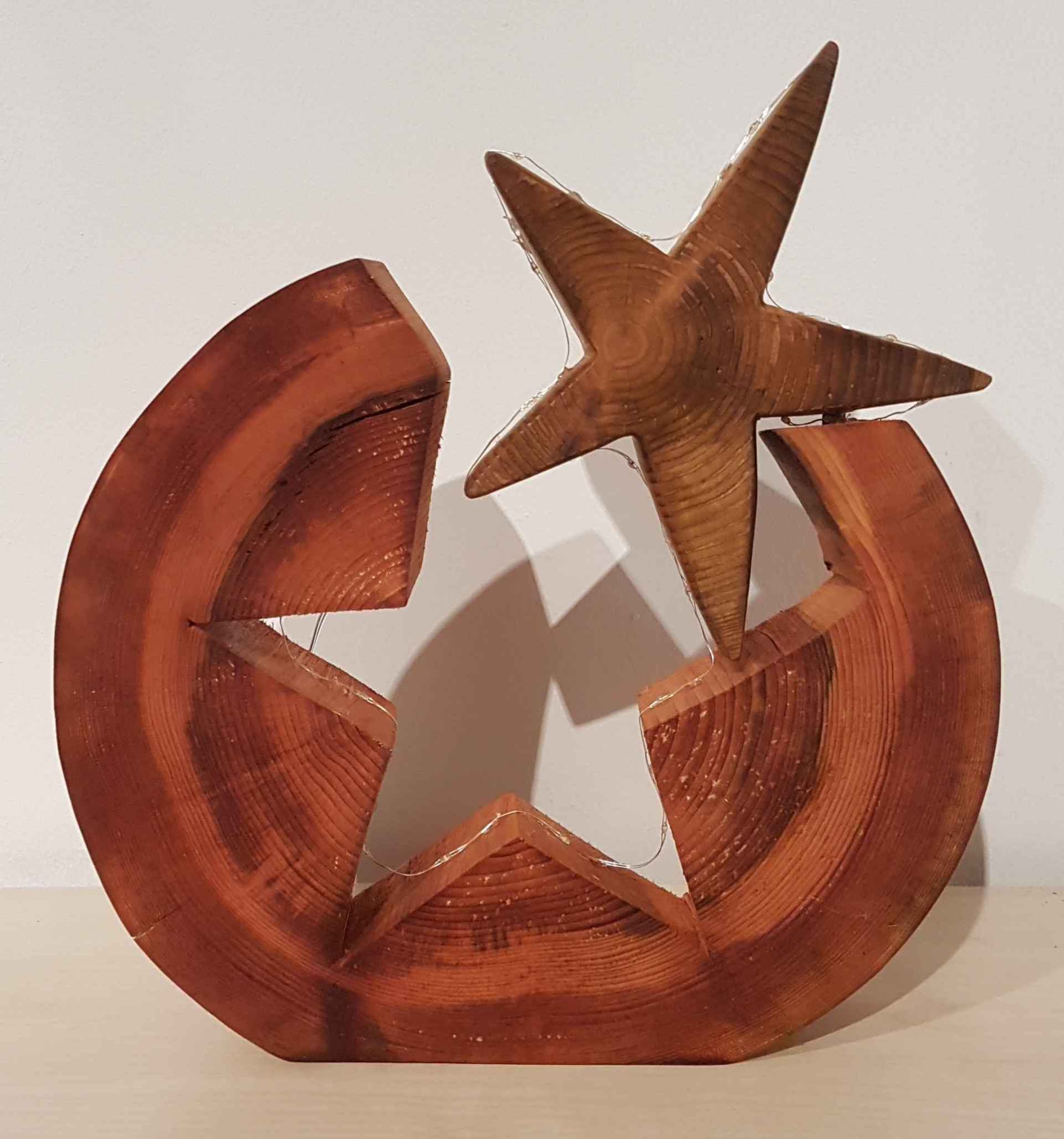Holzstern Weihnachtsstern mit LED-Lichterkette Unikat in Handarbeit hergestellt Exklusives Lieblingsstück Unikat Handarbeit