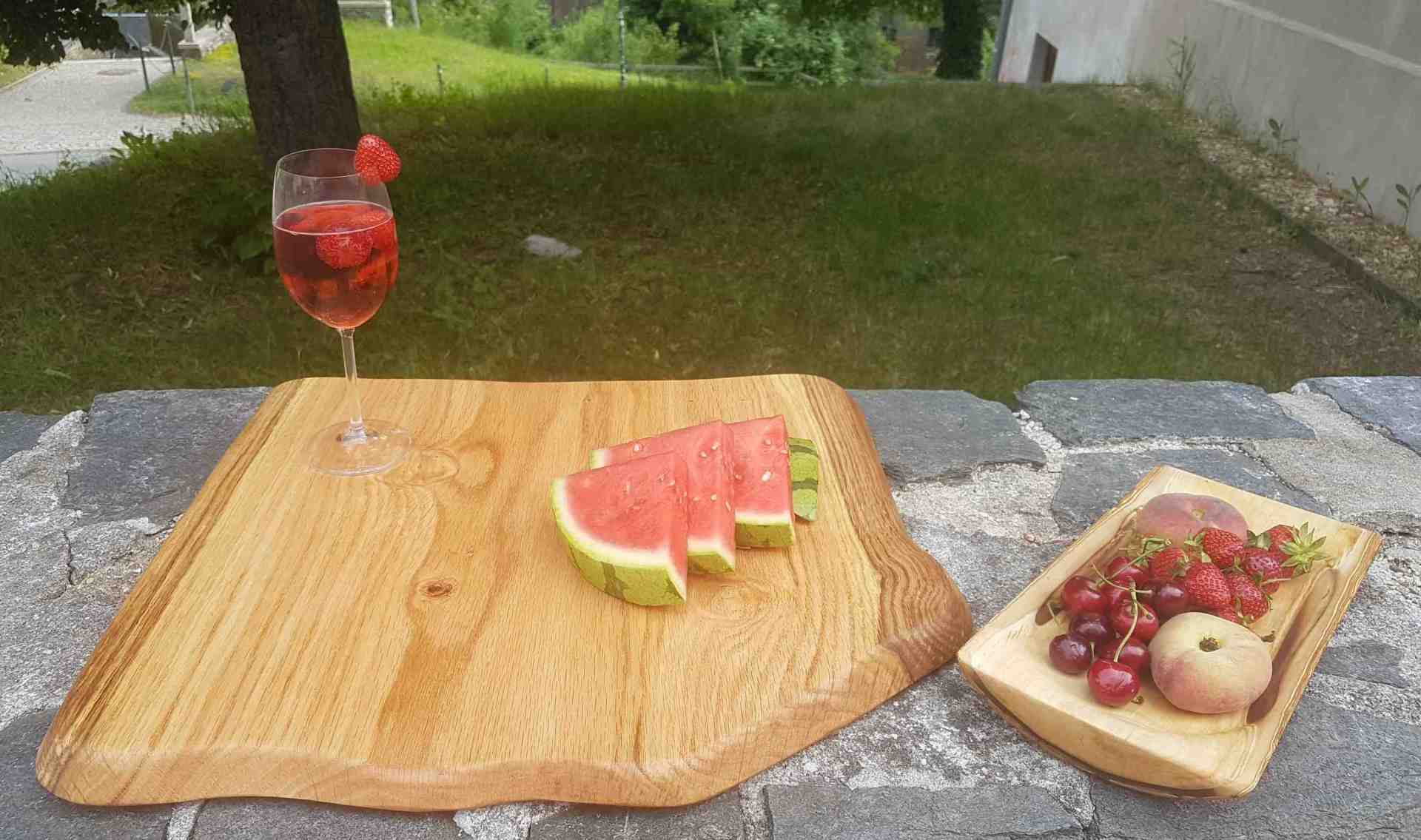 Servierbrett Servierplatte aus Eiche mit lebensmittelechtem Holzöl behandelt Exklusives Lieblingsstück Unikat Handarbeit