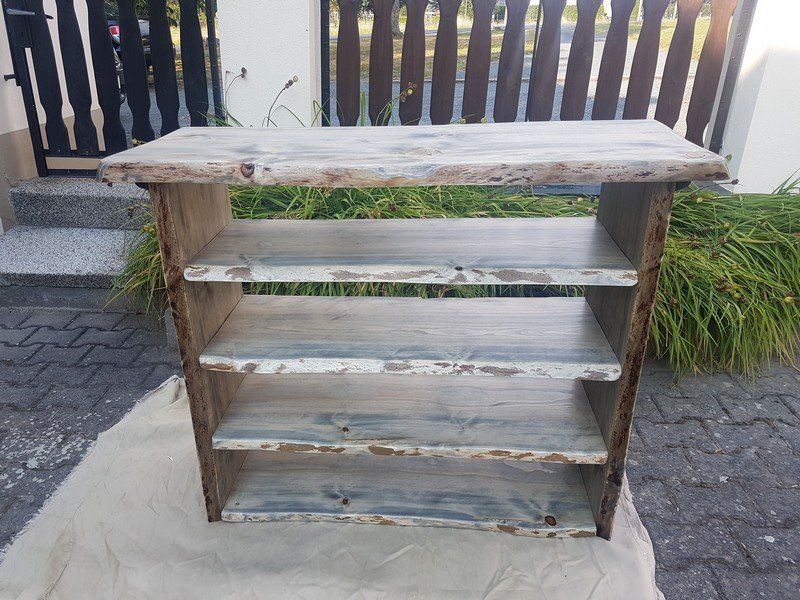 Schuhregal mit Hartwachsöl behandelt Schuhregal mit Hartwachsöl behandelt