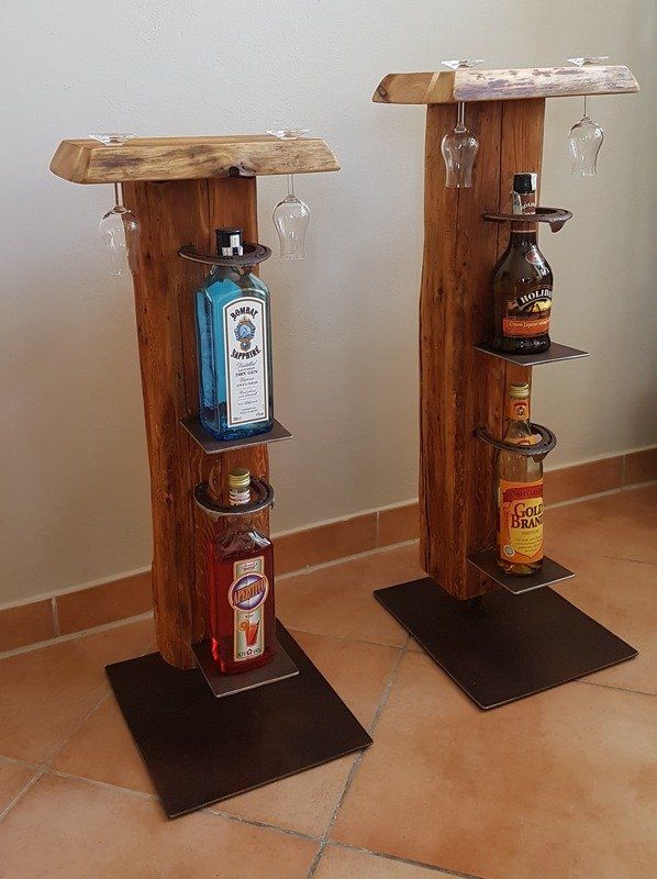 Whiskyständer Schnapsständer aus urigem Holzbalken Exklusives Lieblingsstück Unikat Handarbeit