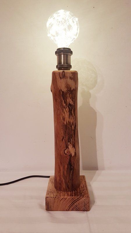 Tischlampe aus Eichenast Unikat Exklusives Lieblingsstück