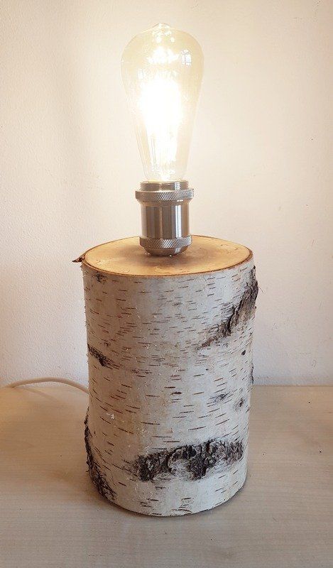 Tischlampe aus Birkenstamm Tischlampe aus Birkenstamm, Handarbeit